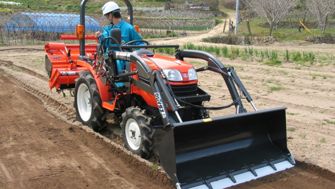 トラクタ用アーム式草刈機 ツインモアー「ZM3708S/ZM-3709S/ZM